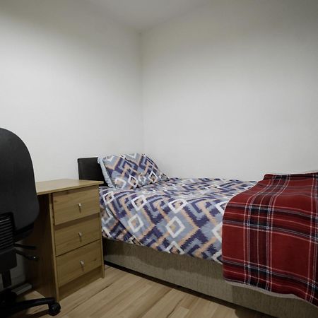 Elephant & Castle - Zone 2 - Private Rooms - Shared Bathroom Londres Extérieur photo