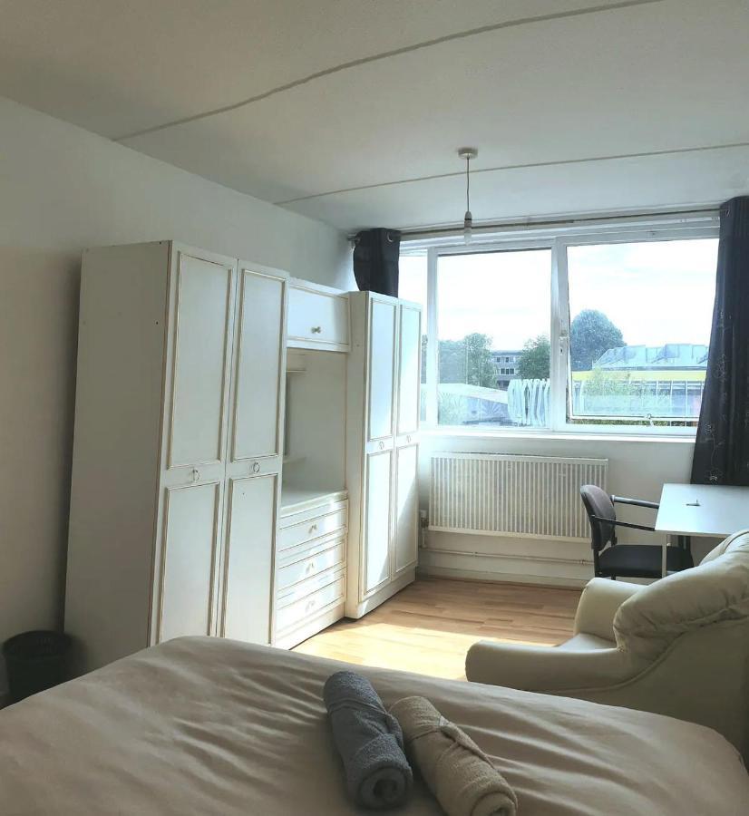 Elephant & Castle - Zone 2 - Private Rooms - Shared Bathroom Londres Extérieur photo