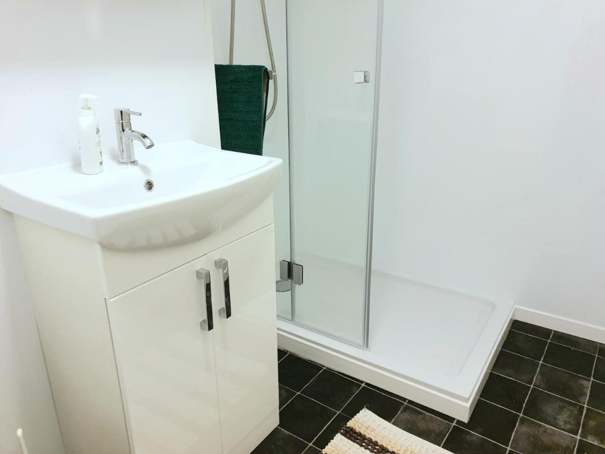 Elephant & Castle - Zone 2 - Private Rooms - Shared Bathroom Londres Extérieur photo